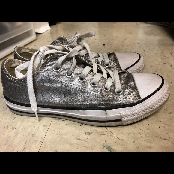 Converse shoes size 7 Euro 37’5 - Picture 2 of 6